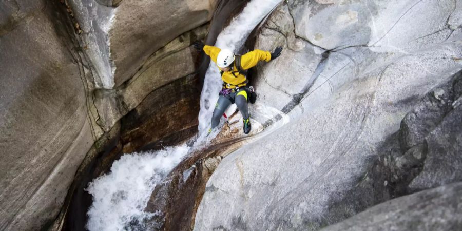 Canyoning