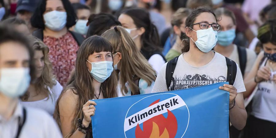 In der Schweiz identifizieren sich laut CS-Jugendbarometer mehr als doppelt so viele Junge mit der Klimabewegung als mit einer Religionsgemeinschaft. (Symbolbild)