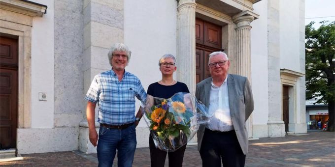 Von links: Gery Meier und Erika Schranz (Fundraising) und Baukommissionspräsident Peter Schibli. Stadtkirche Olten Fundraising