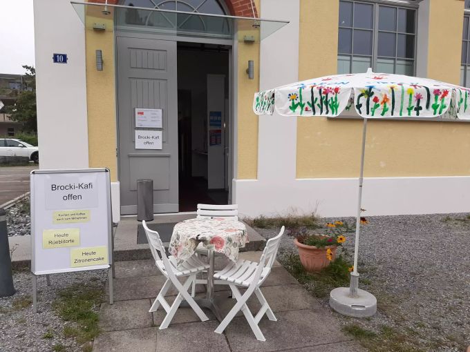 Die Brocki wird vom Frauenverein Uster betrieben. Frauenverein Uster
