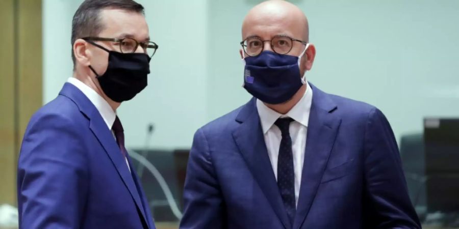 Morawiecki (l.) mit EU-Ratspräsident Charles Michel