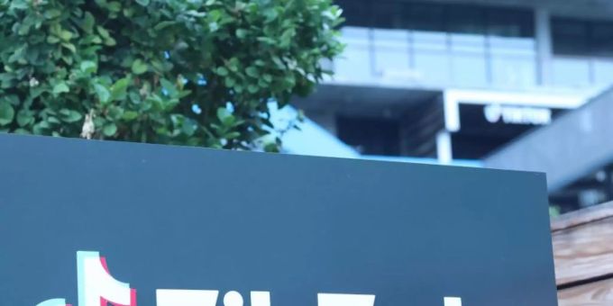Blick auf das Logo des Videoportals und sozialen Netzwerks Tiktok. Foto: --/XinHua/dpa Blick auf das Logo des Videoportals und sozialen Netzwerks Tiktok. Foto: --/XinHua/dpa