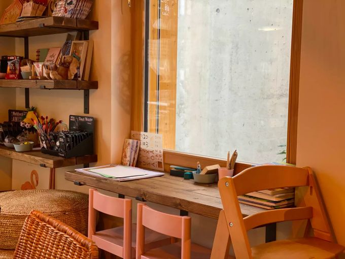 Auch für Kinder: Im Café hat es eine Spielecke. Cafe