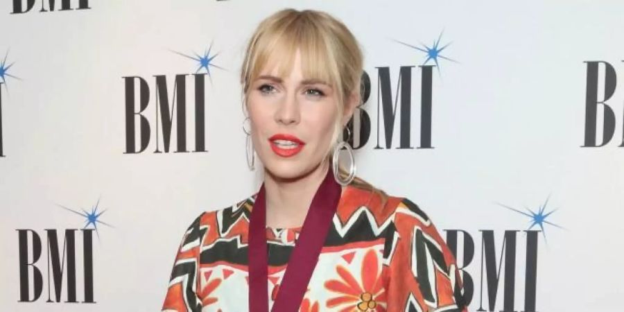 natasha bedingfield