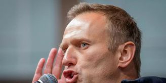 Berlin - Lebensgefährlicher erkrankter Nawalny soll in Berlin behandelt werden Berlin - Lebensgefährlicher erkrankter Nawalny soll in Berlin behandelt werden