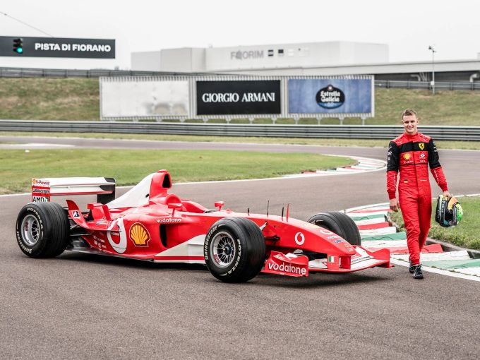 Letzter Einsatz in Rot? Im Oktober durfte Mick Schumacher in Fiorano einen F2003 GA seines Vaters pilotieren. Mick Schumacher Ferrari
