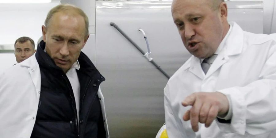 Wagner-Chef Jewgeni Prigoschin (r.) mit Kreml-Chef Wladimir Putin.