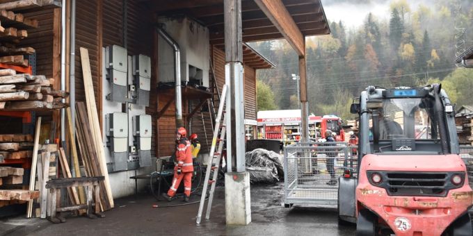 Trun: Brand in Absauganlage Trun: Brand in Absauganlage
