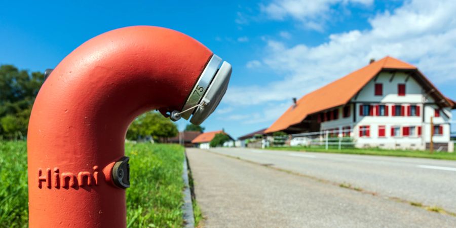 Ein Wasserhydrant in Hüniken.