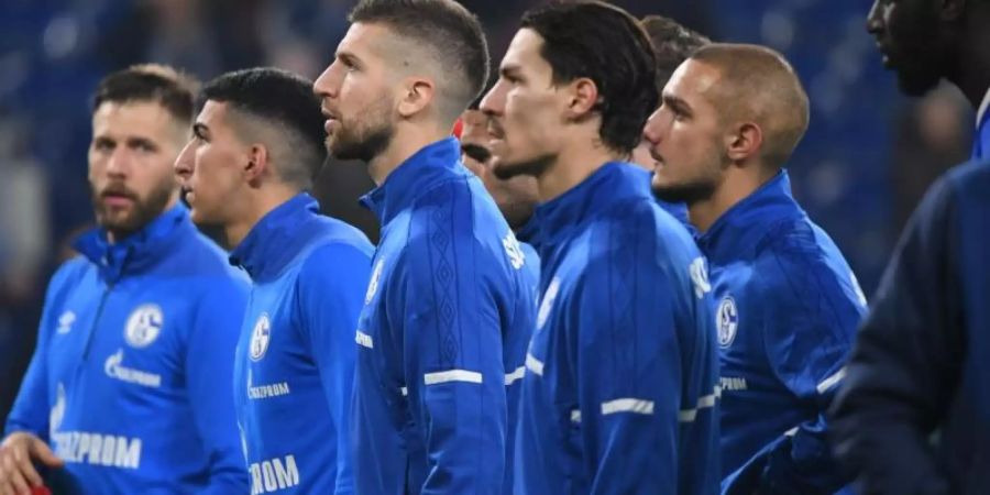 Nach dem gegen Werder Bremen verlorenen Viertelfinale im DFB-Pokal brauchen die Spieler von Schalke neue Motivation. Foto: Ina Fassbender