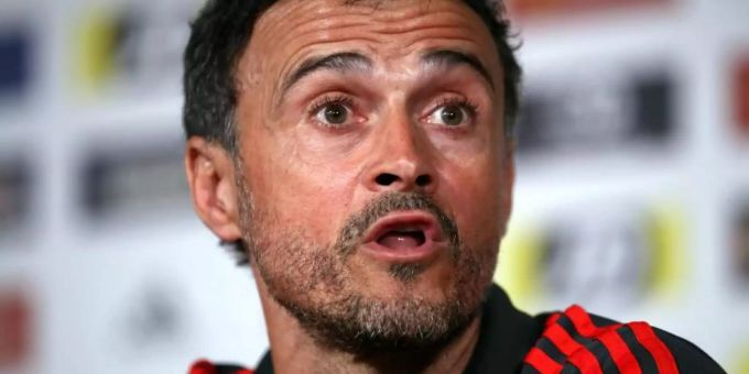Bleibt Nationalcoach Spanien: Luis Enrique. Foto: Nick Potts/PA Wire Bleibt Nationalcoach Spanien: Luis Enrique. Foto: Nick Potts/PA Wire