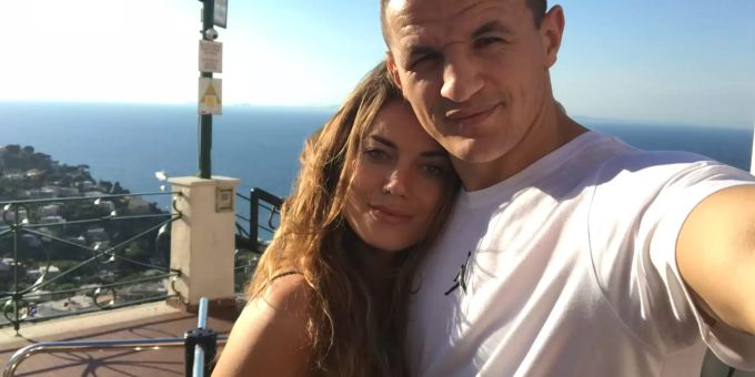 Ex-Miss-Schweiz Kandidatin Heidi Lushtaku und ihr Freund Robin sind verlobt. Heidi Lushtaku