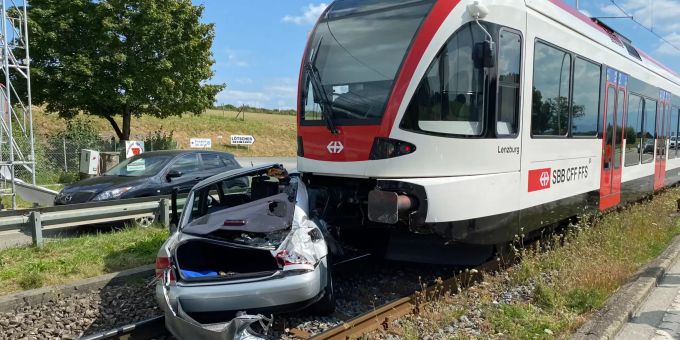 Die Höhe des Sachschadens ist noch nicht bekannt. Unfall