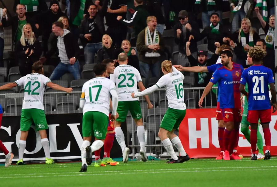 Nach torloser erster Hälfte stellen die Schweden im zweiten Abschnitt schnell auf 2:0.