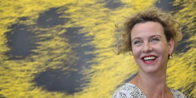 Margarita Broich freut sich über ihr Enkelkind. Margarita Broich