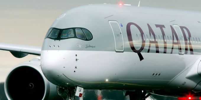 Ein Airbus A350 der Qatar Airways Flotte. airbus a350