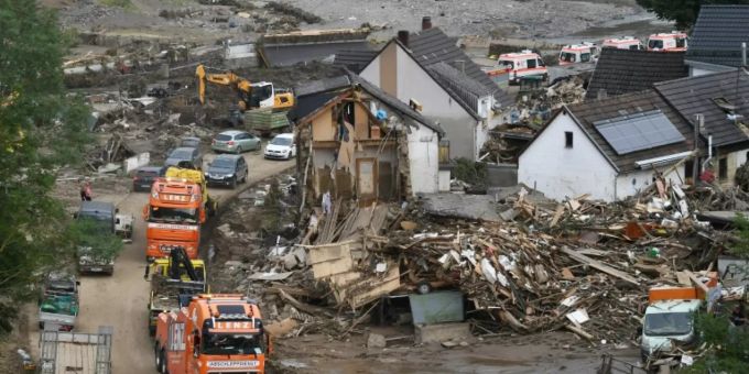 Zerstörungen in Altenahr Zerstörungen durch Flut