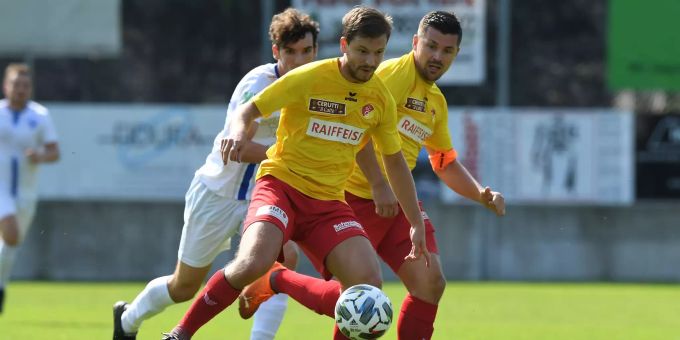 Captain Koni Huser konnte sich als Doppeltorschütze auszeichnen lassen. Captain Koni Huser