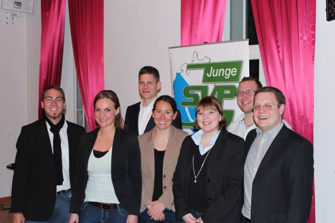 Angefangen hat Anita Borer (2.v.l.) 2005 in der JSVP. Anita Borer Uster