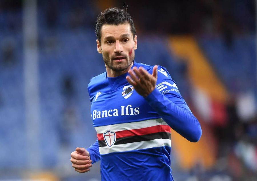 Antonio Candreva von Sampdoria trägt Rot im Gesicht.