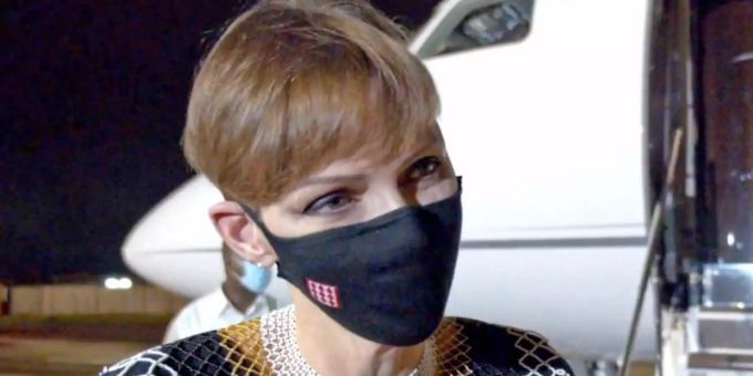 Fürstin Charlène von Monaco vor ihrem Abflug aus Südafrika nach Monaco. charlène von monaco