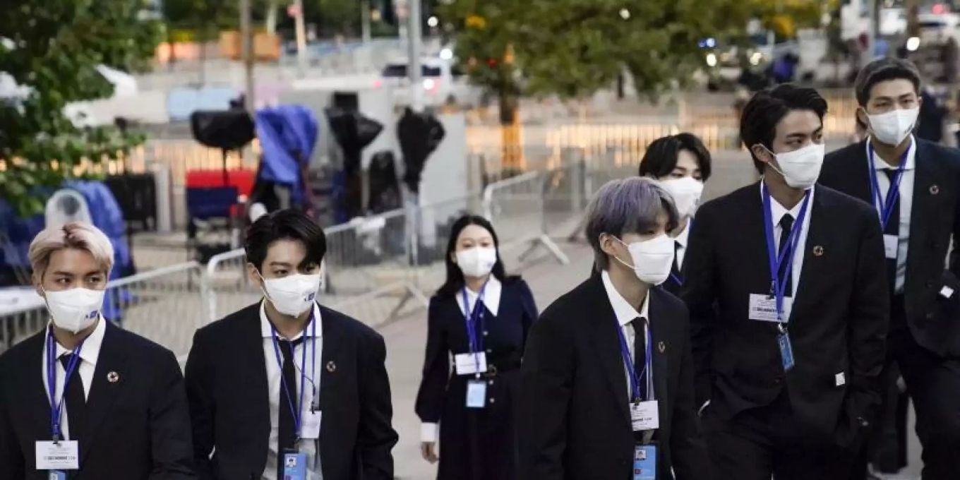 Drei Mitglieder von BTS mit Coronavirus infiziert | Nau.ch