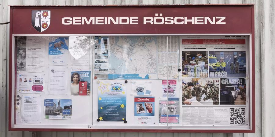 Infotafel der Gemeinde Röschenz im Bezirk Laufen (BL).