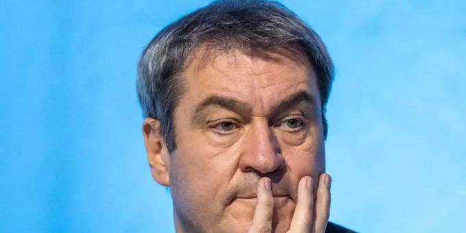 «Die Ampel ist am Zug», sagt Markus Söder, CSU- Parteivorsitzender und Ministerpräsident von Bayern. Foto: Armin Weigel/dpa «Die Ampel ist am Zug», sagt Markus Söder, CSU- Parteivorsitzender und Ministerpräsident von Bayern. Foto: Armin Weigel/dpa