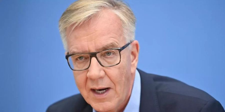 Dietmar Bartsch äussert sich in der Bundespressekonferenz zum Ausgang der Bundestagswahl. (Archivbild). Foto: Bernd Von Jutrczenka/dpa