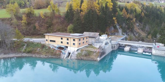 Zentrale Wasserkraftwerk Adont