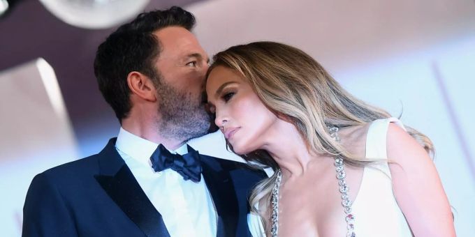 Jennifer Lopez und Ben Affleck gehen wieder gemeinsam durchs Leben. ben affleck