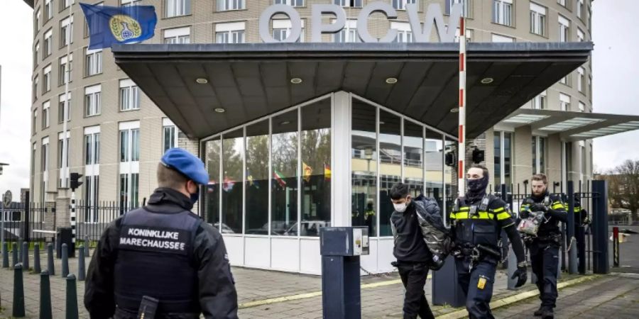 Polizeieinsatz gegen kurdische Demonstranten in Den Haag