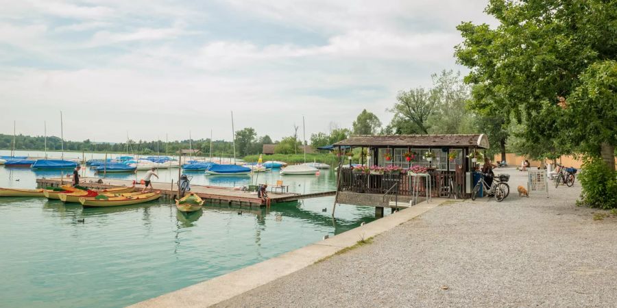 Die Bootsvermietung am Pfäffikersee in der Gemeinde Pfäffikon (ZH).
