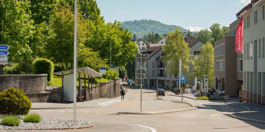 Der Autokreisel Rüti (ZH).