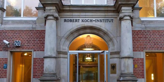 Beurteilt die aktuelle Covid-19-Lage in Deutschland: das Robert Koch-Institut. Foto: Tobias Kleinschmit/dpa Beurteilt die aktuelle Covid-19-Lage in Deutschland: das Robert Koch-Institut. Foto: Tobias Kleinschmit/dpa
