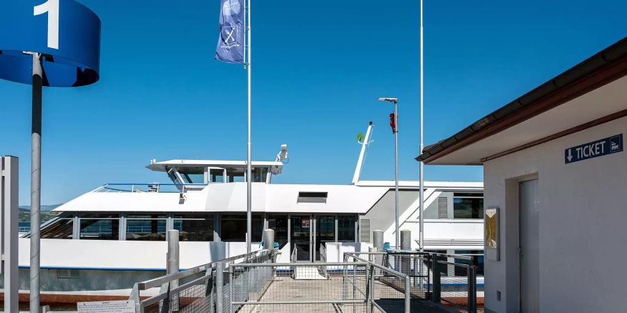 Schiffländte in Murten mit MS Fribourg.