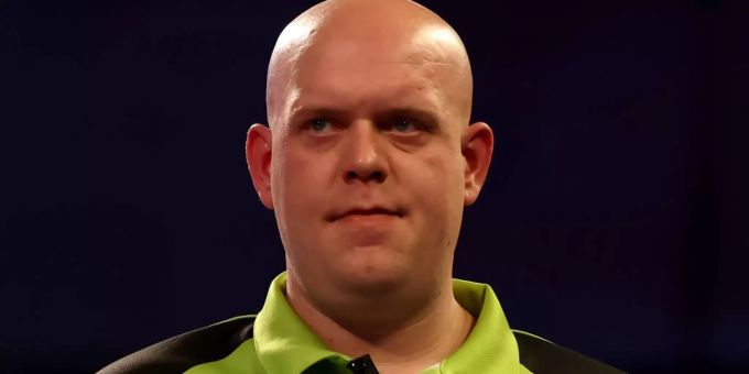 Michael van Gerwen wurde vor seinem Match gegen Chris Dobey positiv auf Corona getestet. Michael van Gerwen wurde vor seinem Match gegen Chris Dobey positiv auf Corona getestet.