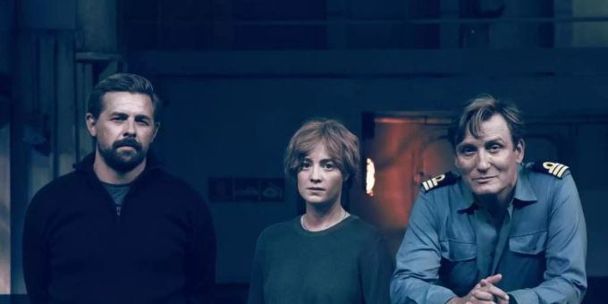 Klaas Heufer-Umlauf (l), Leonie Benesch und Oliver Masucci bei den Dreharbeiten. Foto: Fabio Lovino/ZDF/dpa Klaas Heufer-Umlauf (l), Leonie Benesch und Oliver Masucci bei den Dreharbeiten. Foto: Fabio Lovino/ZDF/dpa