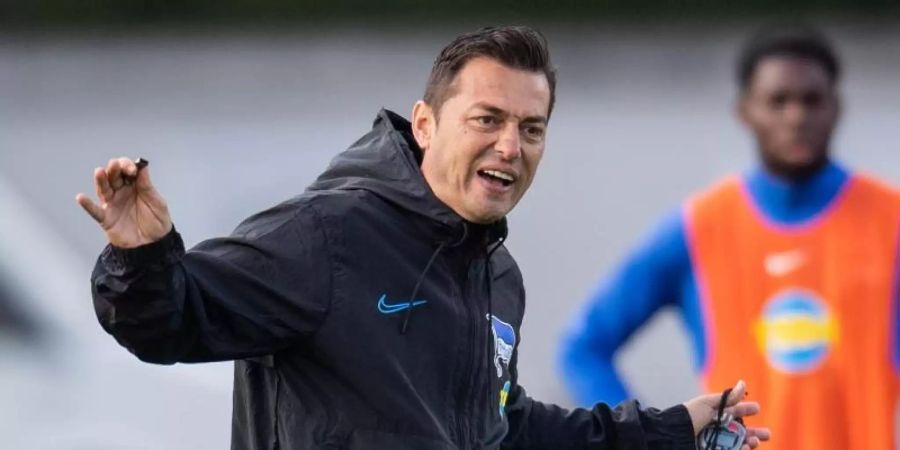 Ante Covic ist als Trainer von Hertha BSC auch als Psychologe gefragt. Foto: Tom Weller