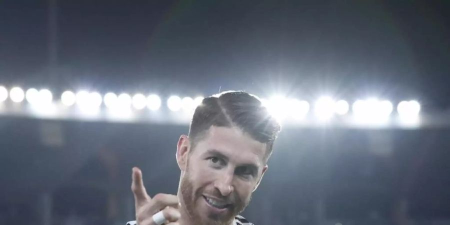 Real Madrids Star Sergio Ramos hat Ärger. Foto: Hassan Ammar/AP