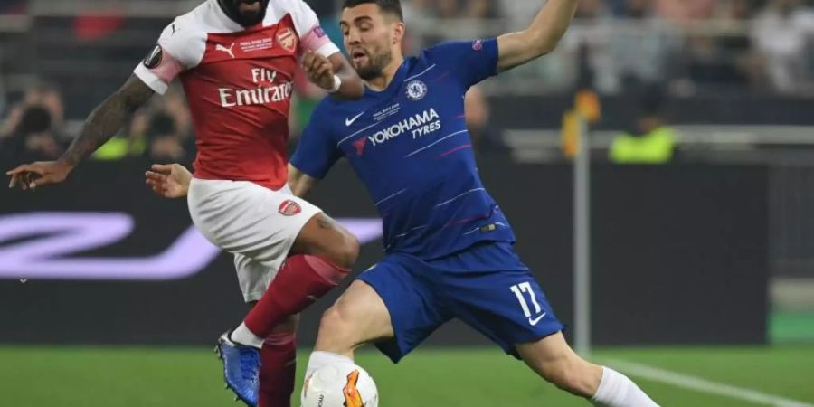 Mateo Kovacic (r) bleibt beim FC Chelsea. Foto: Arne Dedert