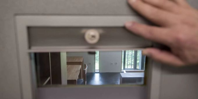 Einmieten in Bern - Doch kein neues Gefängnis für Baselland