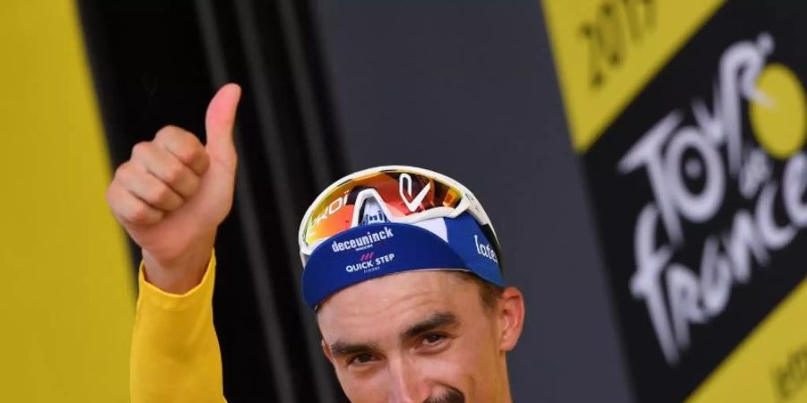 Durfte sich auch in Nimes das Gelbe Trikot überstreifen: Julian Alaphilippe. Foto: David Stockman/BELGA