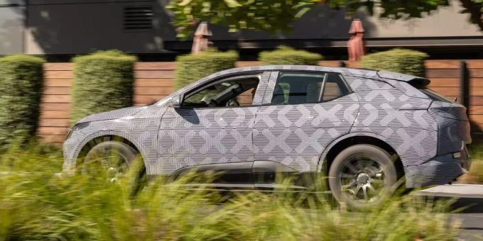 Fahren und Komfort stehen beim Byton M-Byte im Vordergrund. byton