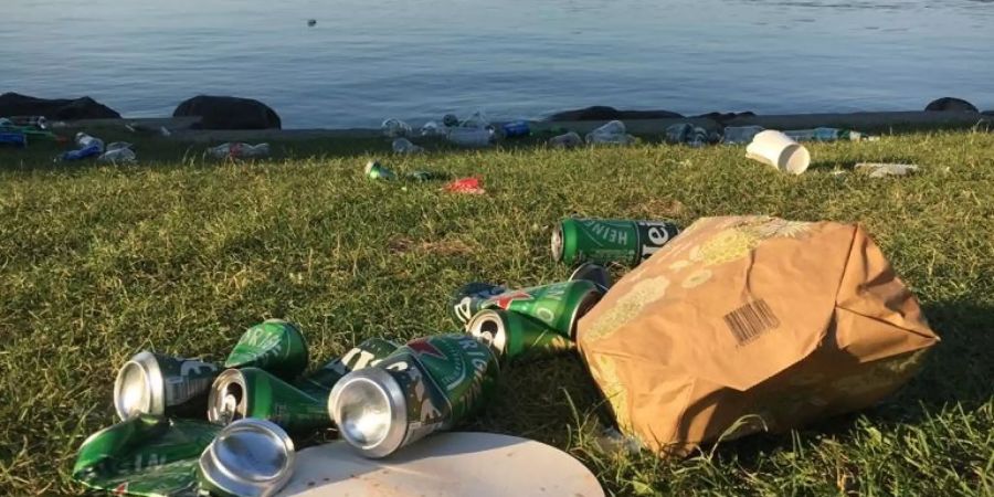 Bierdösli liegen am Zürichsee.