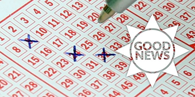 Rief die Polizei - Frau erfährt erst Monate später von Lotto-Million