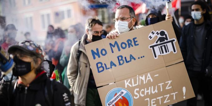 Mit den Protesten lösten die Klimaaktivisten eine Flugscham aus. Doch der Effekt scheint verpufft zu sein. Klima