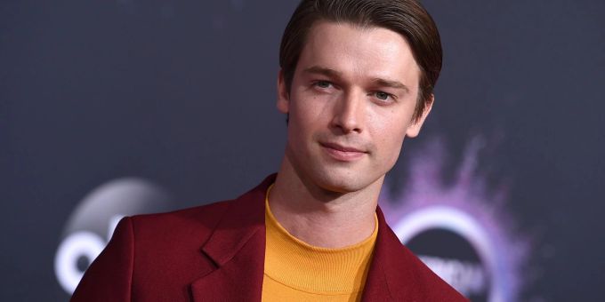 Patrick Schwarzenegger ist in der neuen Staffel «White Lotus» dabei sein. arnold schwarzenegger