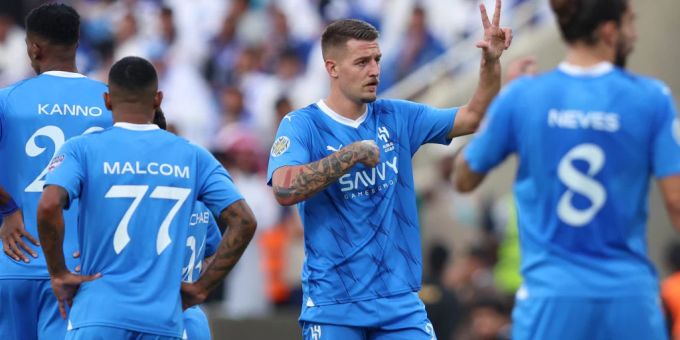 Sergej Milinkovic-Savic wechselte für 40 Millionen Euro in die Wüste - und will nun offenbar bereits zurück zu seinem Ex-Verein. Sergej Milinkovic-Savic