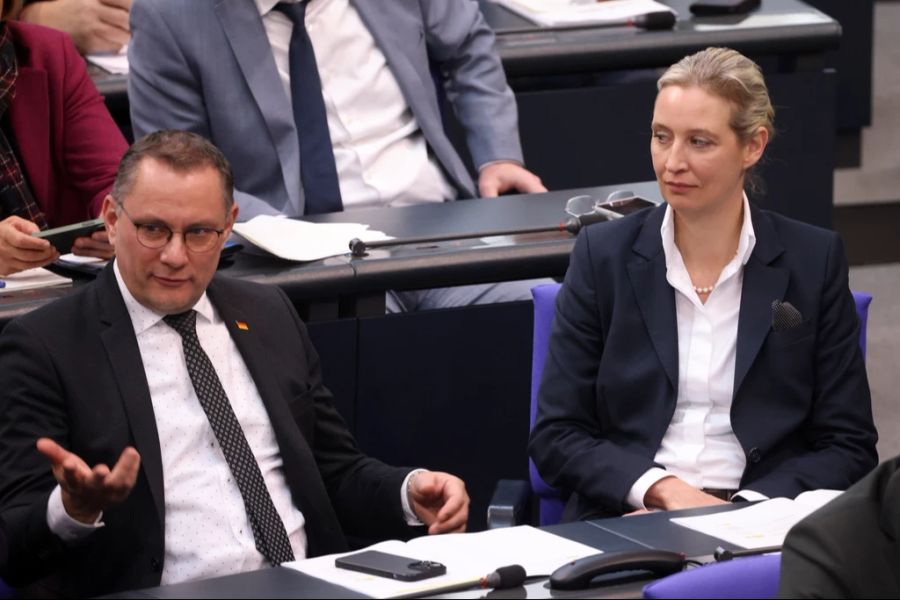 Es sei Aufgabe von Politik und Medien, Herausforderungen zu benennen und Lösungsvorschläge genau zu kommunizieren. Nur so könne der AfD der Wind aus den Segeln genommen werden. (Symbolbild)